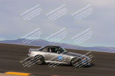 media/Jan-08-2023-SCCA SD (Sun) [[8f6a5b9391]]/Intermediate Group/Session 1 (Bowl)/